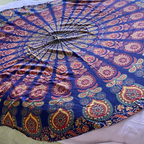 Tablecloth Round Colorful All Cotton. Blue, Red & Yellow. No stains, smells.EC - Picture 2 of 12